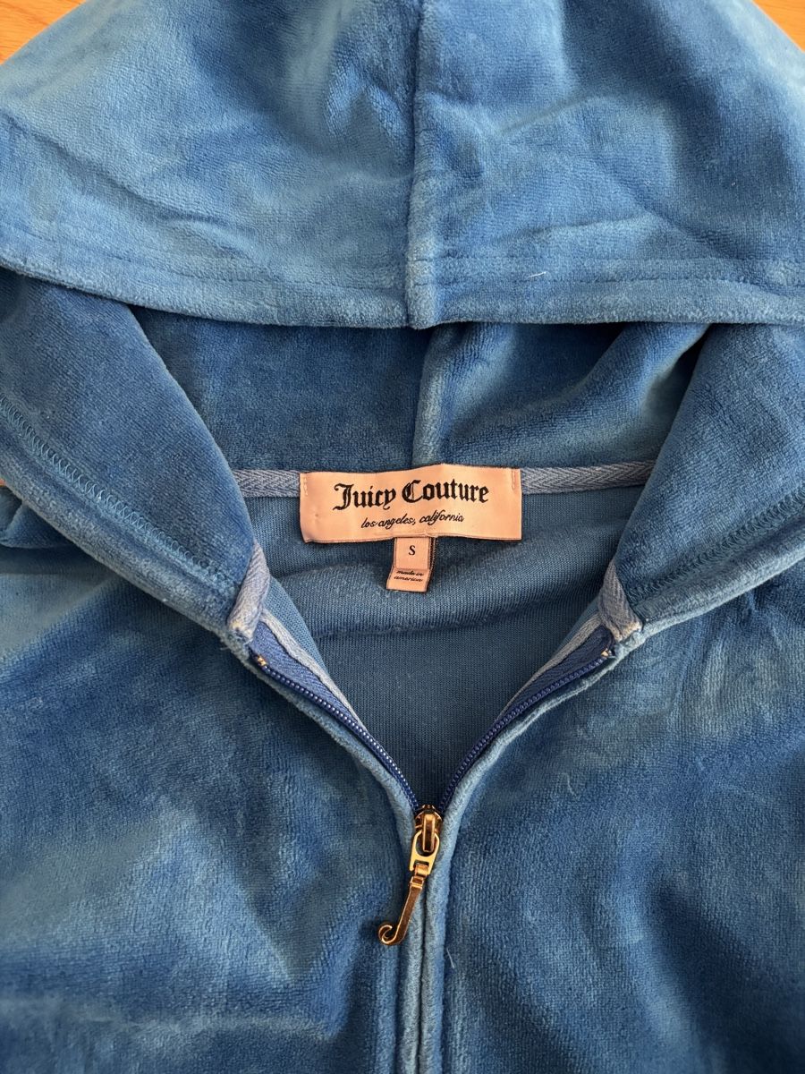 Juicy Couture Giacche: Juicy Couture blau Velours S – Usato da Schliern b. Köniz venduto da A111829 3