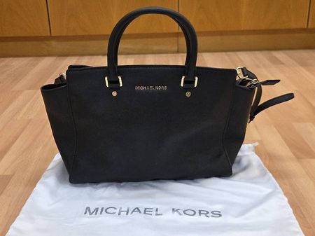 Michael Kors Tasche Selma Large, schwarz, mit Schultergurt