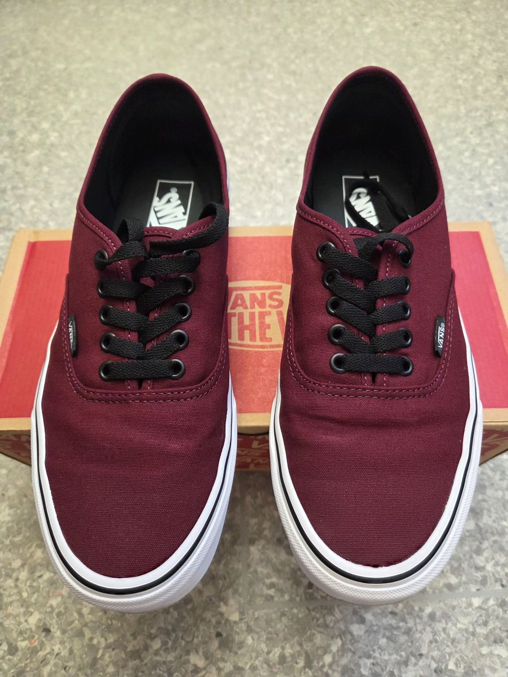 Vans Scarpe da uomo: VANS Authentic – Usato da Sempach Station venduto da Miss_sixty6 2