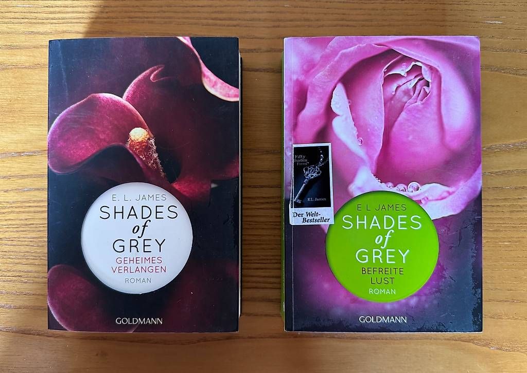 Libri: Shades of Grey - Band 1 + 3 – Usato da Widnau venduto da sar_h98t