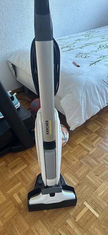 Aspirapolveri & Accessori: Aspirateur laveur Carcher – Usato da collombey venduto da husseink 1
