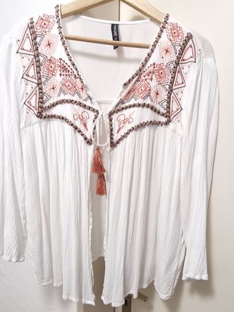 Bluse, bestickt  Gr. 40