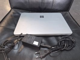 Microsoft Surface Laptop