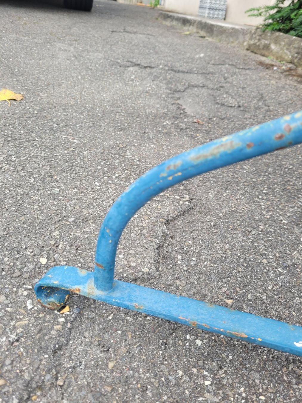 Tische: Gartentisch blau, vintage, 40er 50er – Gebraucht aus Wettingen von XYZName 2