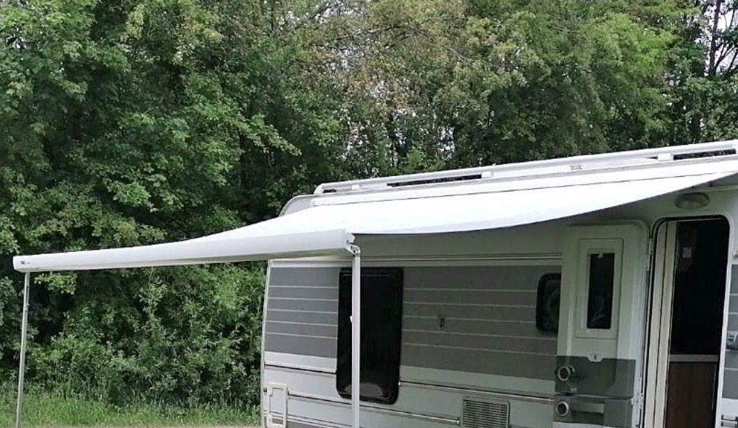 Véhicules de camping: Markise  – D'occasion à Grub AR par ute_f9nr 2