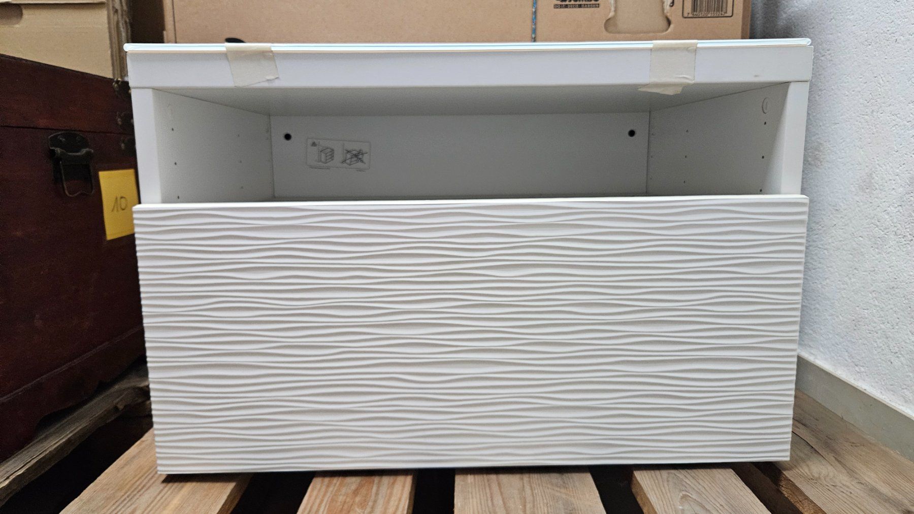 Ikea TV Möbel: TV-Möbel IKEA Besta / Laxviken (Einzel-Element) – Gebraucht aus Winterthur von Seylo