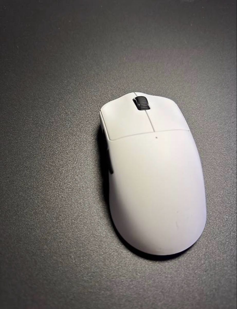 Mouse: Gaming mouse rawm es21pro – Usato da Oberrohrdorf venduto da tech.inventory 3