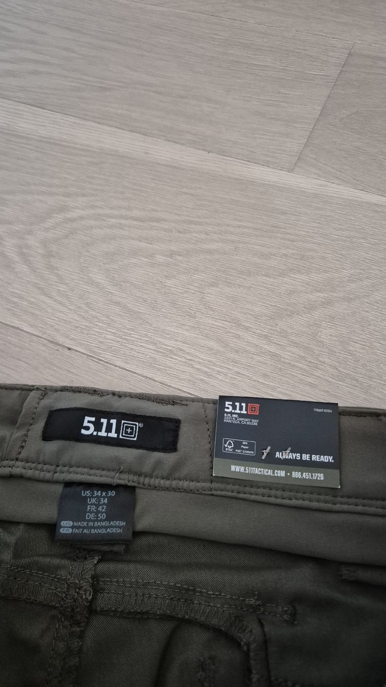 Pantalons: Stoffhose Cargo 5.11 – Neuf avec emballage d'origine à St. Gallen par Sidney1879 2