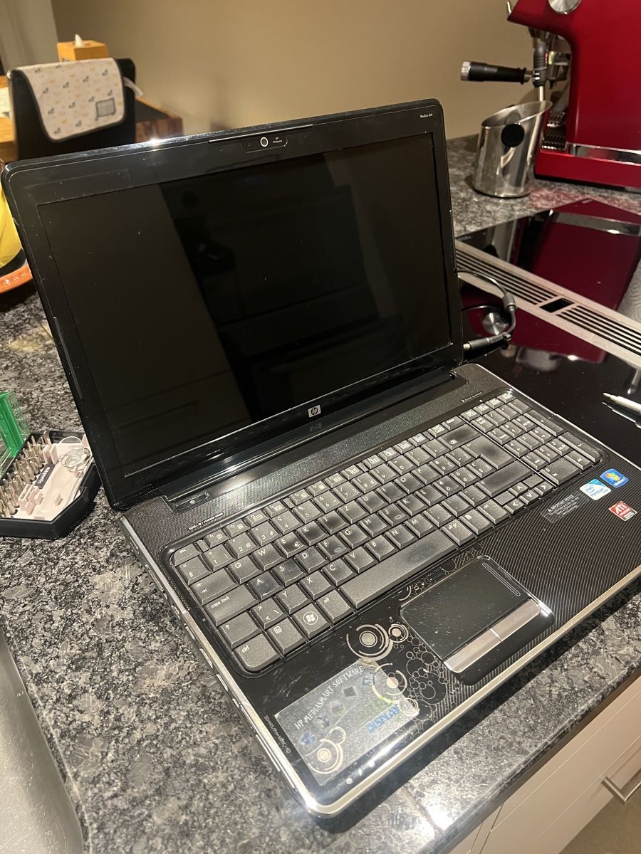 Hewlett Packard Notebook: Retro Laptop Hp Pavilion dv6 – Usato da Frutigen venduto da lmferreira187 2