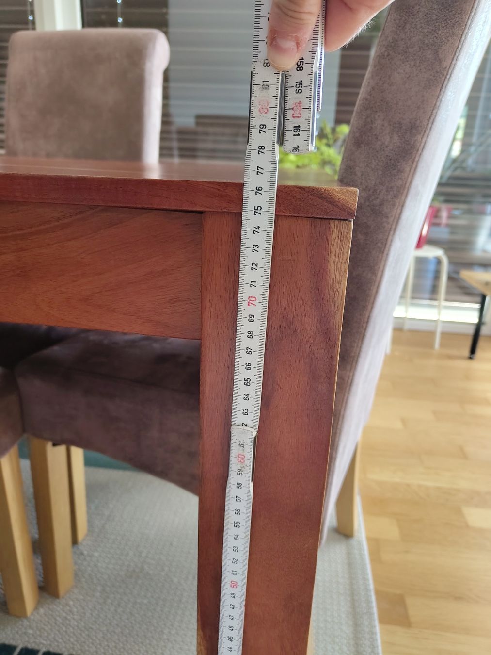 Tischset: Esstisch mit 6 Stühlen – Gebraucht aus Heerbrugg von san_dr2y 4