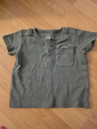 T-Shirt in der Grösse 86