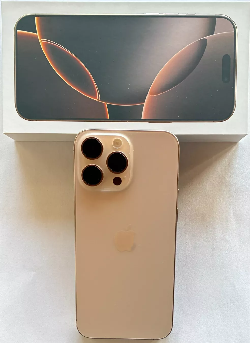 Apple Portables: iPhone 16 Pro Max – D'occasion à Worb par prinmobil54 1