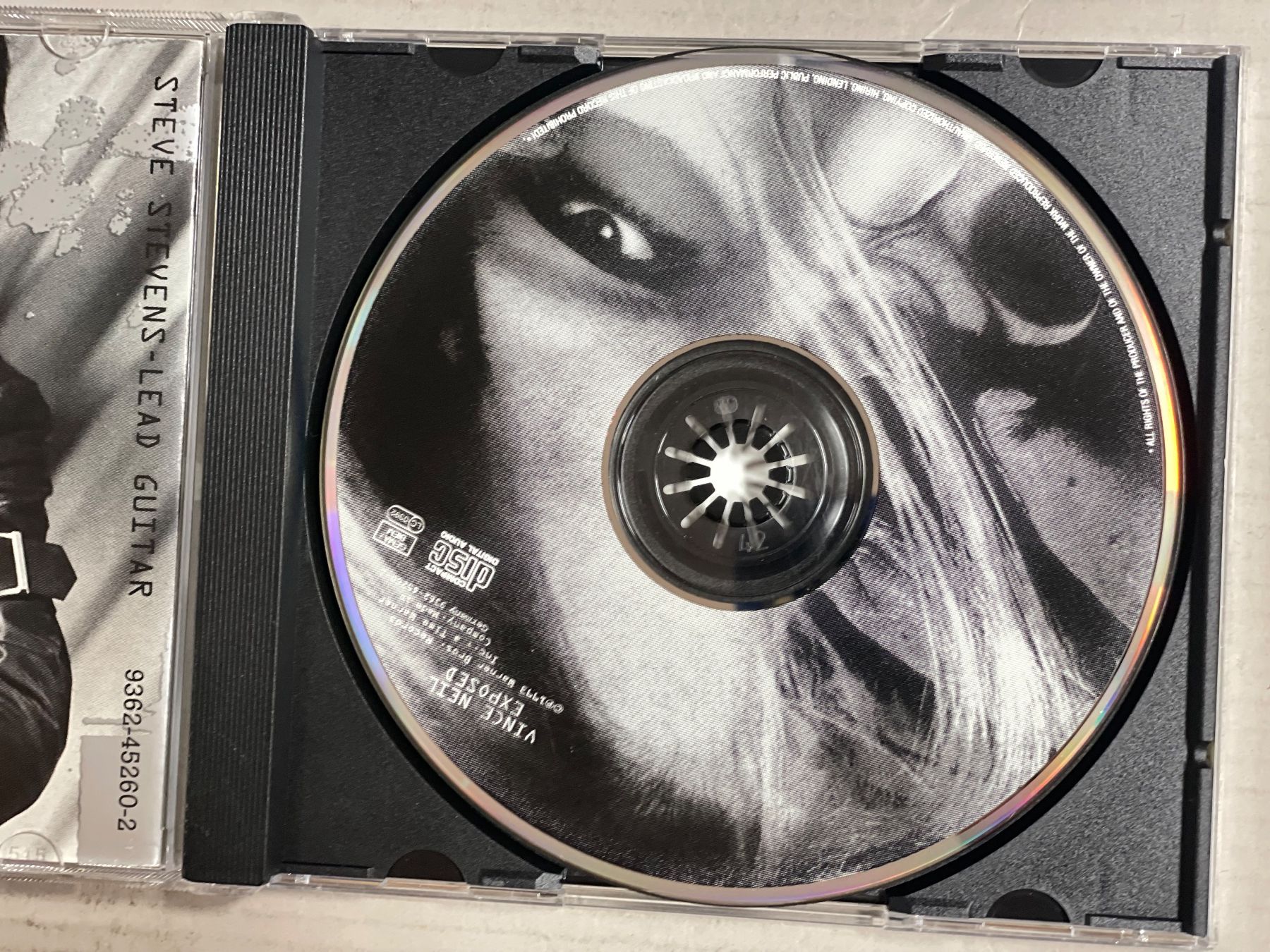 CDs: Vince Neil- Exposed – Gebraucht aus Muri b. Bern von AdidasCollector 3