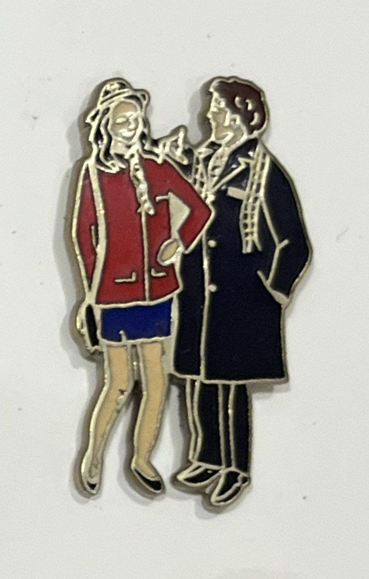 Placchette & Badge: Pin Frau Mann Paar – Usato da Kriens venduto da TSCH1