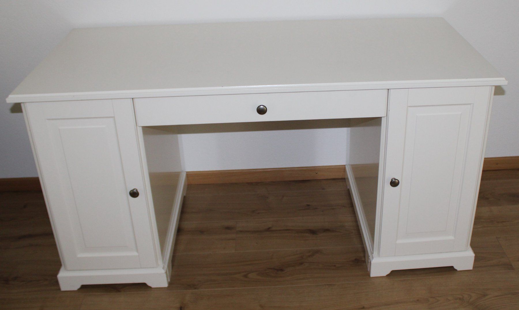 Ikea Scrivanie: Schreibtisch (SH) – Usato da Schaan venduto da antikes_und_kurioses