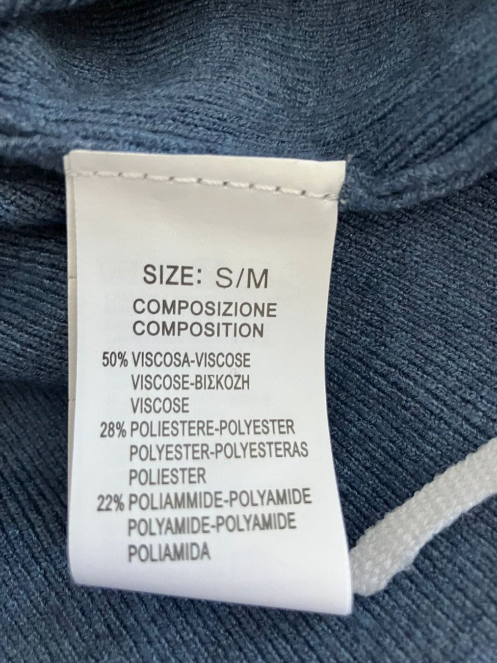 Maglioni & Felpe: Pullover blu strass tg. S/M misto viscosa – Usato da Melano venduto da H-Sara 2