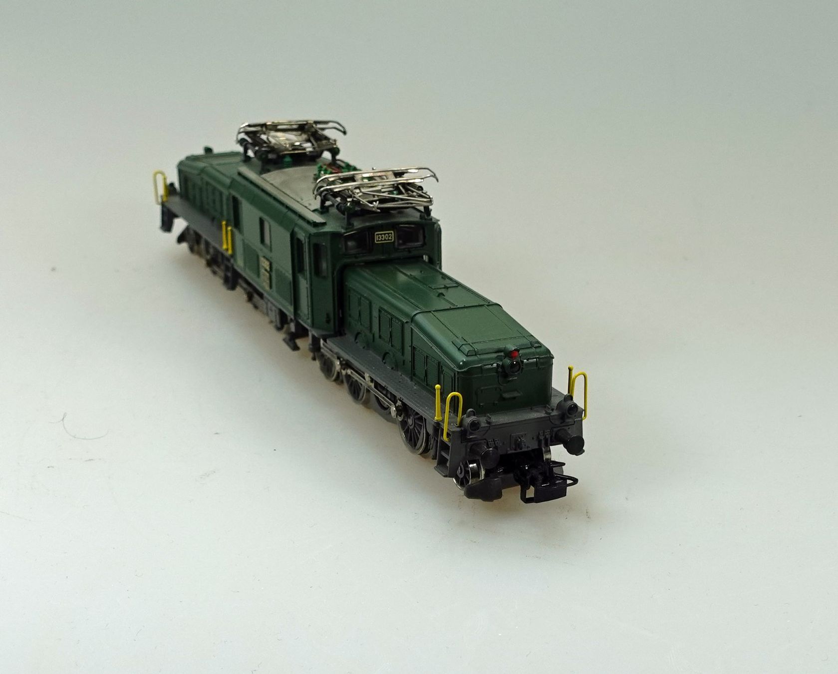 Märklin Modellini di ferrovie: Märklin H0 3300, CH- und D-Krokodil – Usato da Niederglatt ZH venduto da bego8172 6