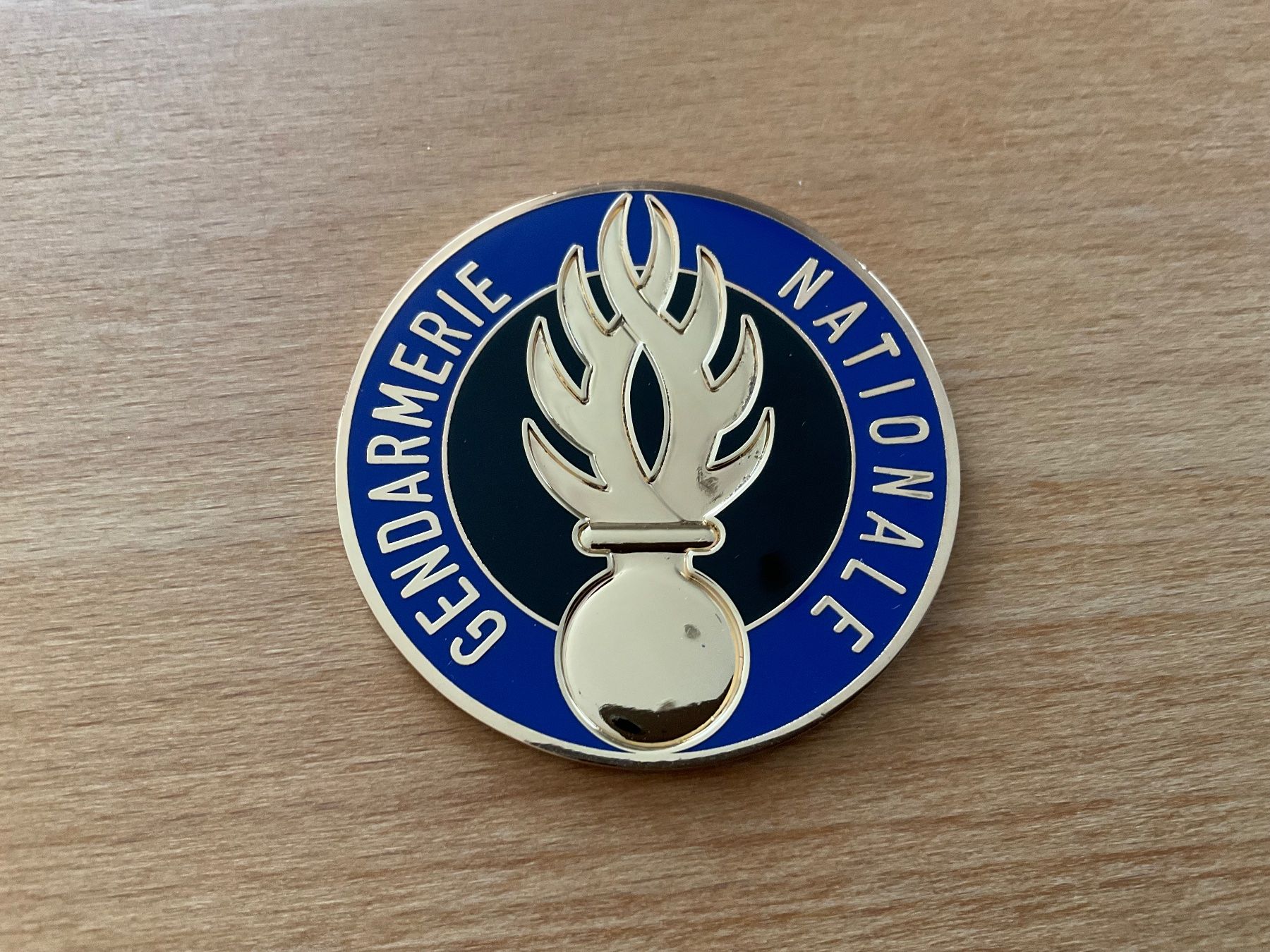 Placchette & Badge: Französische Polizei Medaille / Abzeichen – Usato da Lugano venduto da Persepolis