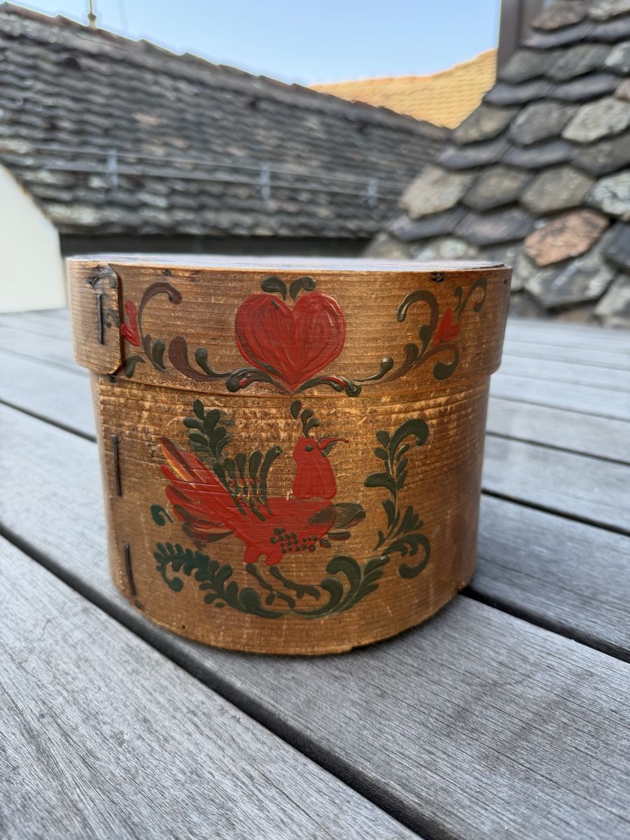 Dosen: Antique hand painted box – Gebraucht aus Zürich von mar_v8bs 2