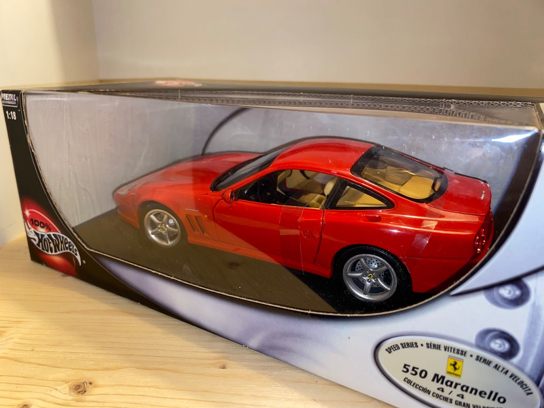 Ferrari Modellini d'auto: Ferrari 550 Maranello 1/18 – Nuovo (secondo la descrizione) da Wohlen AG venduto da PrivatSammlung 1