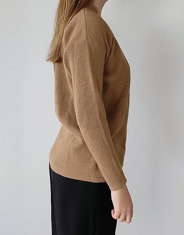 Maglioni & Felpe: Camel farbener Wollpullover, Gr. S – Usato da Männedorf venduto da Plrt 3