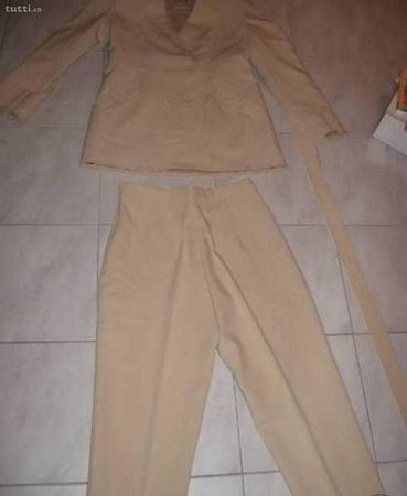 NEU Hosenanzug 'TRENDS', beige, Grösse 3