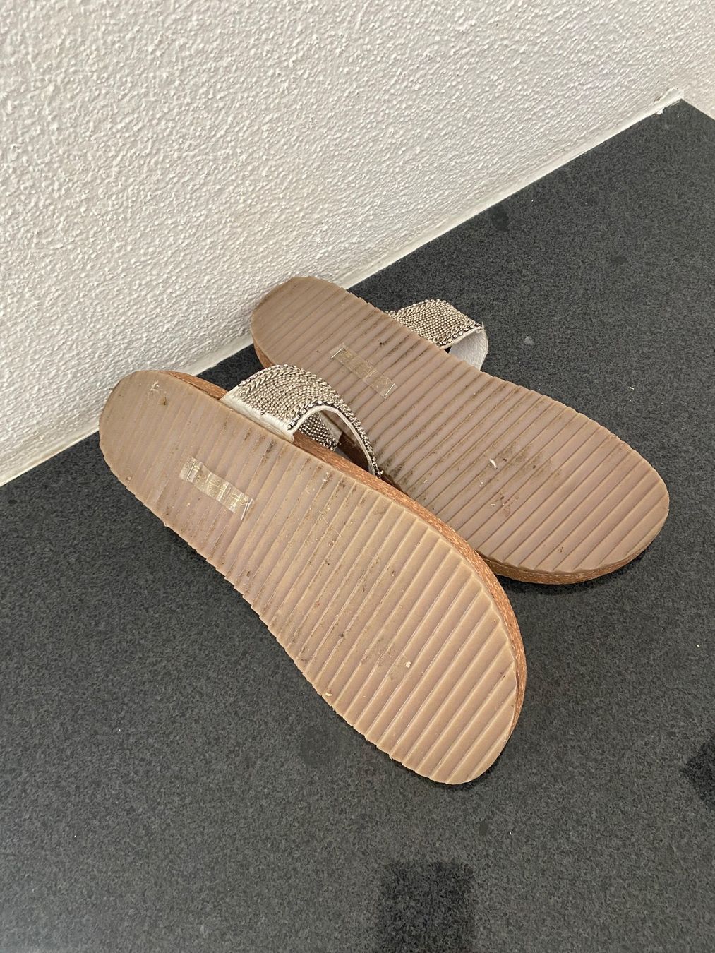 Scarpe da donna: Zehensandalen Damen Gr. 38 – Usato da Zürich venduto da Nutla 3