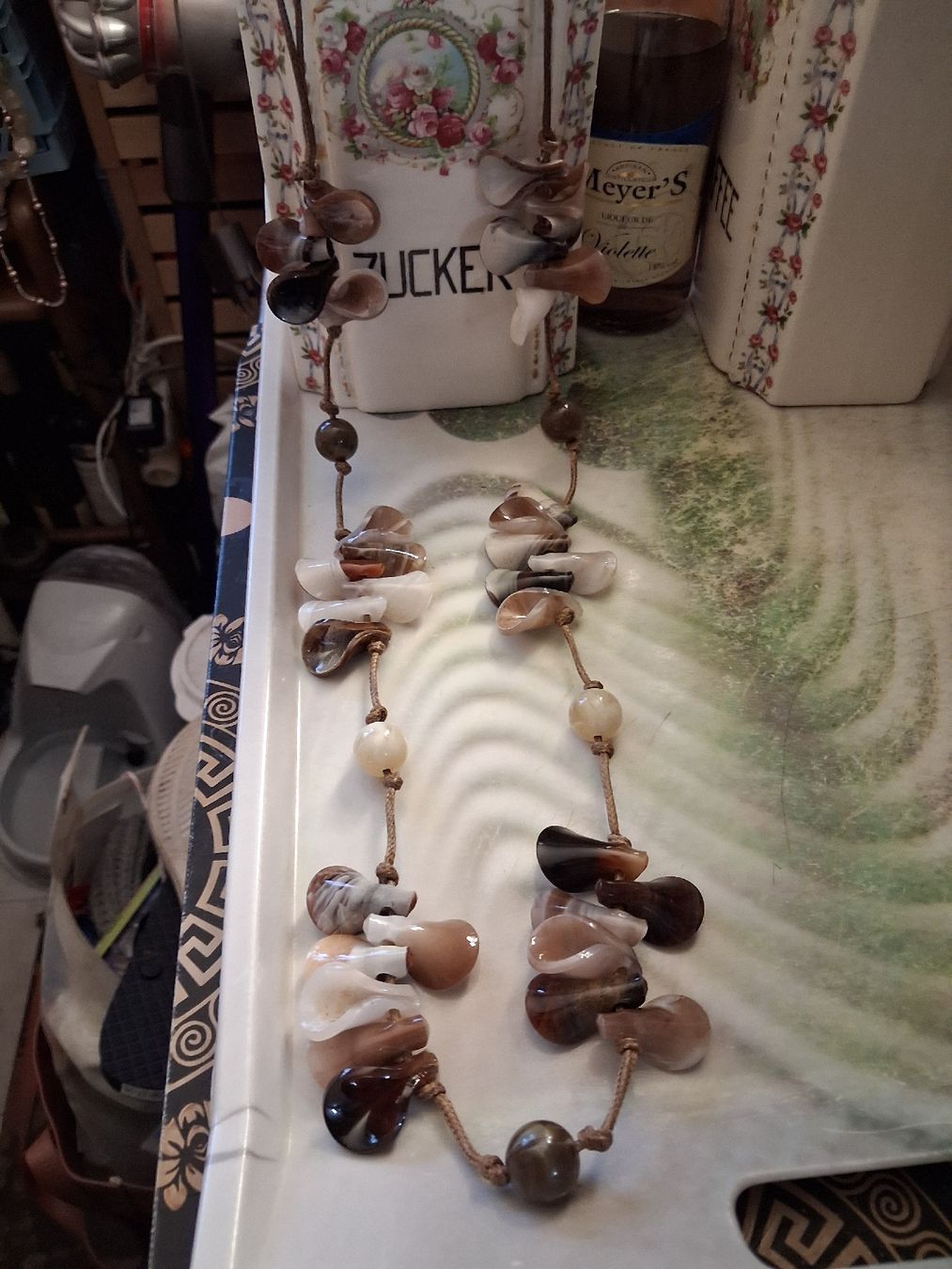 Catenine: Handgefertigten mit Muscheln oder Perlmutt. – Usato da Wolfhausen venduto da fab_58yr 2