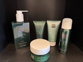Zwei Ritual Sets