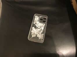Schicke iPhone 15 Pro Max Hülle mit Schmetterlingen 🦋