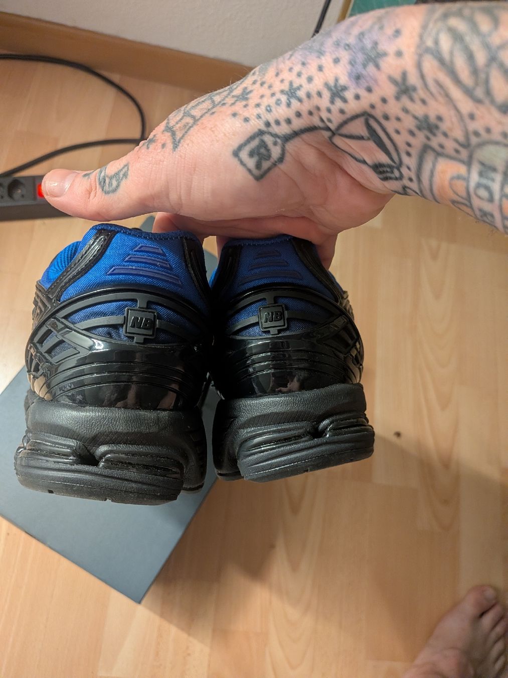 New Balance Scarpe da uomo: New Balance U1906 – Nuovo (secondo la descrizione) da Adliswil venduto da danfarrar 3