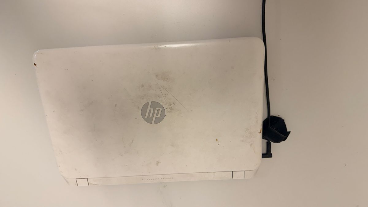 PCs: ipad pc konvolut laptop  – Defekt aus Rotkreuz von perlengott 7