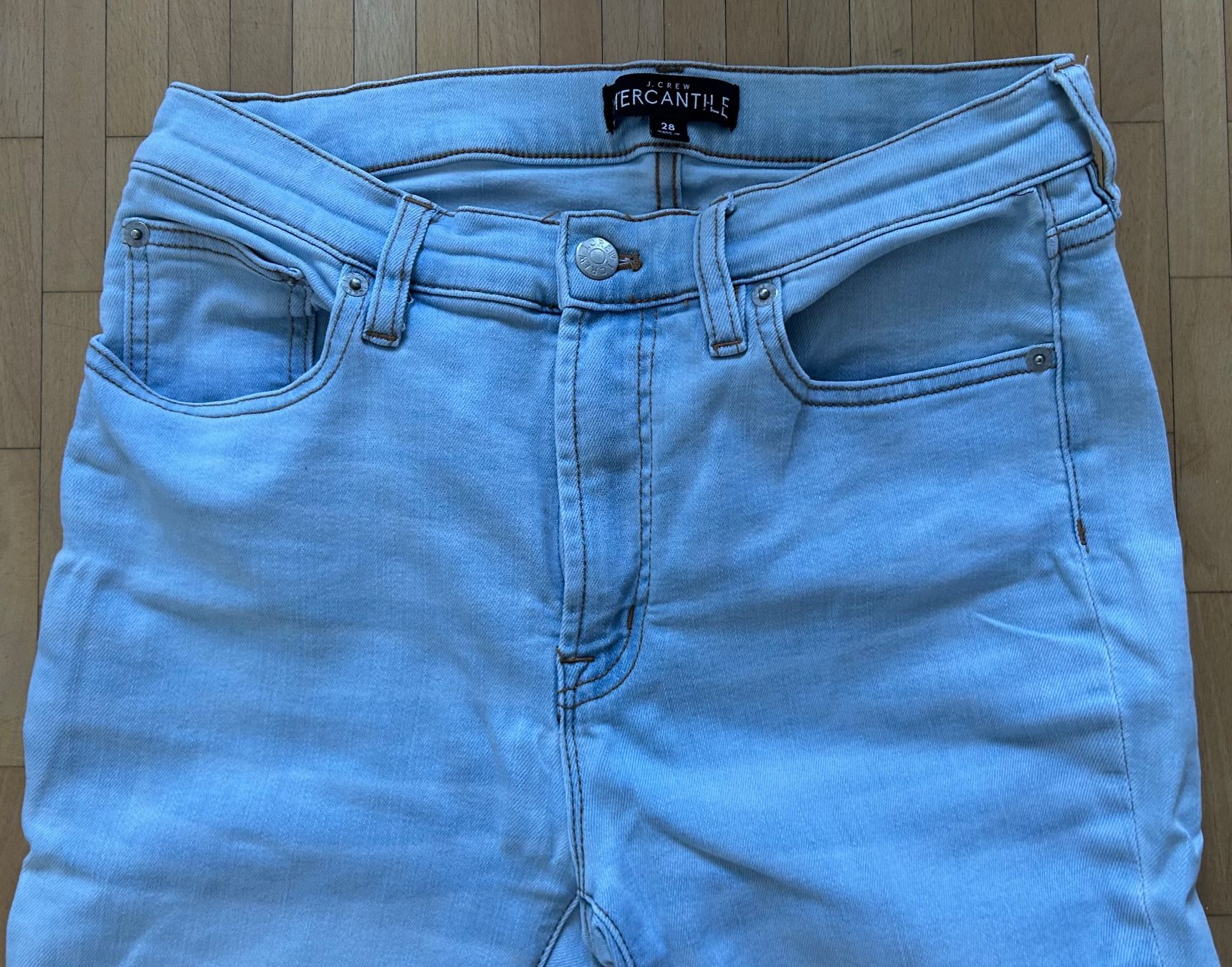 J.Crew Jeans: Helle Jeans von J.Crew, W28 – Usato da Geneve venduto da jua_b7nb 3