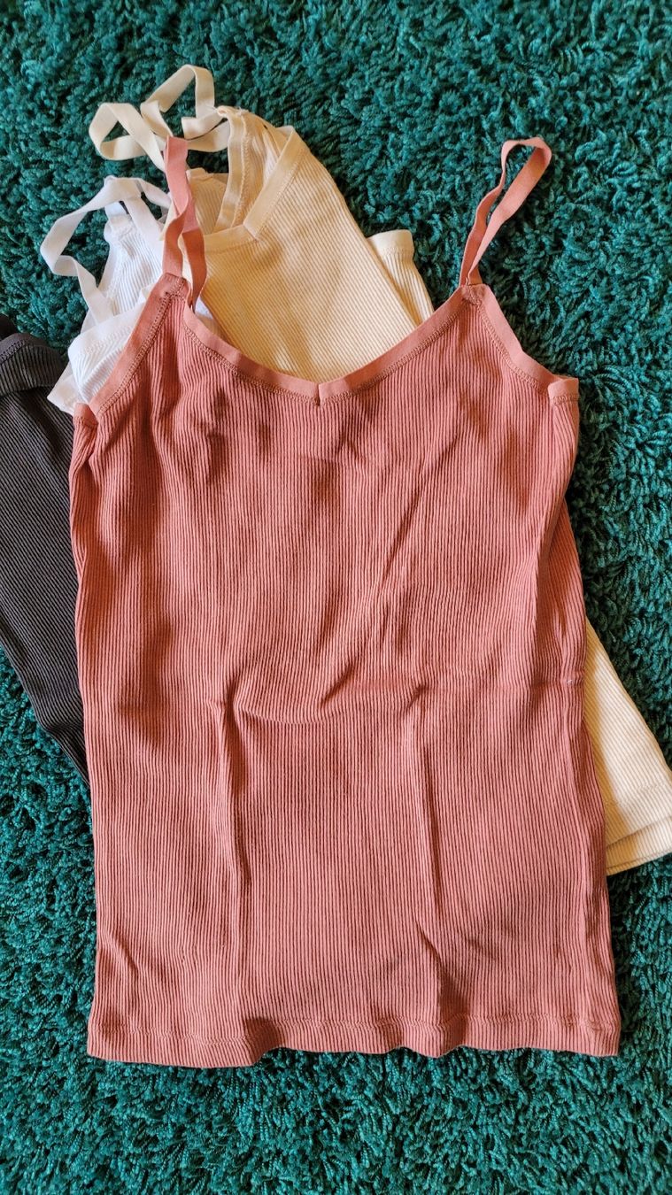 Camicette, T-shirt & Top: 4er Set Mädchen Tops, Gr. 134/140 – Usato da Warth venduto da aussieaussie 1