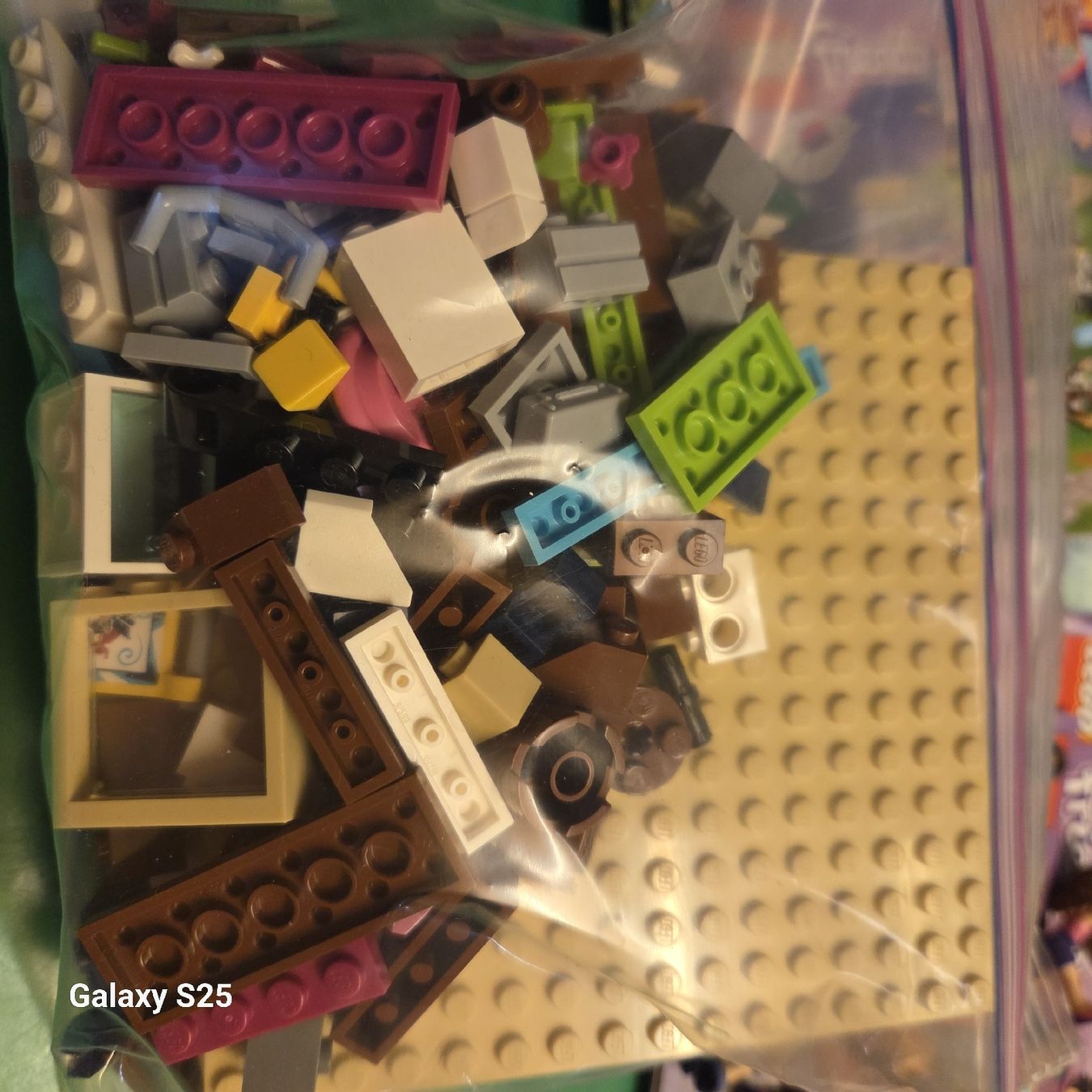 Lego Giocattoli: Lego Frends Winterchalet – Usato da Kräiligen venduto da gab_k8kf 1