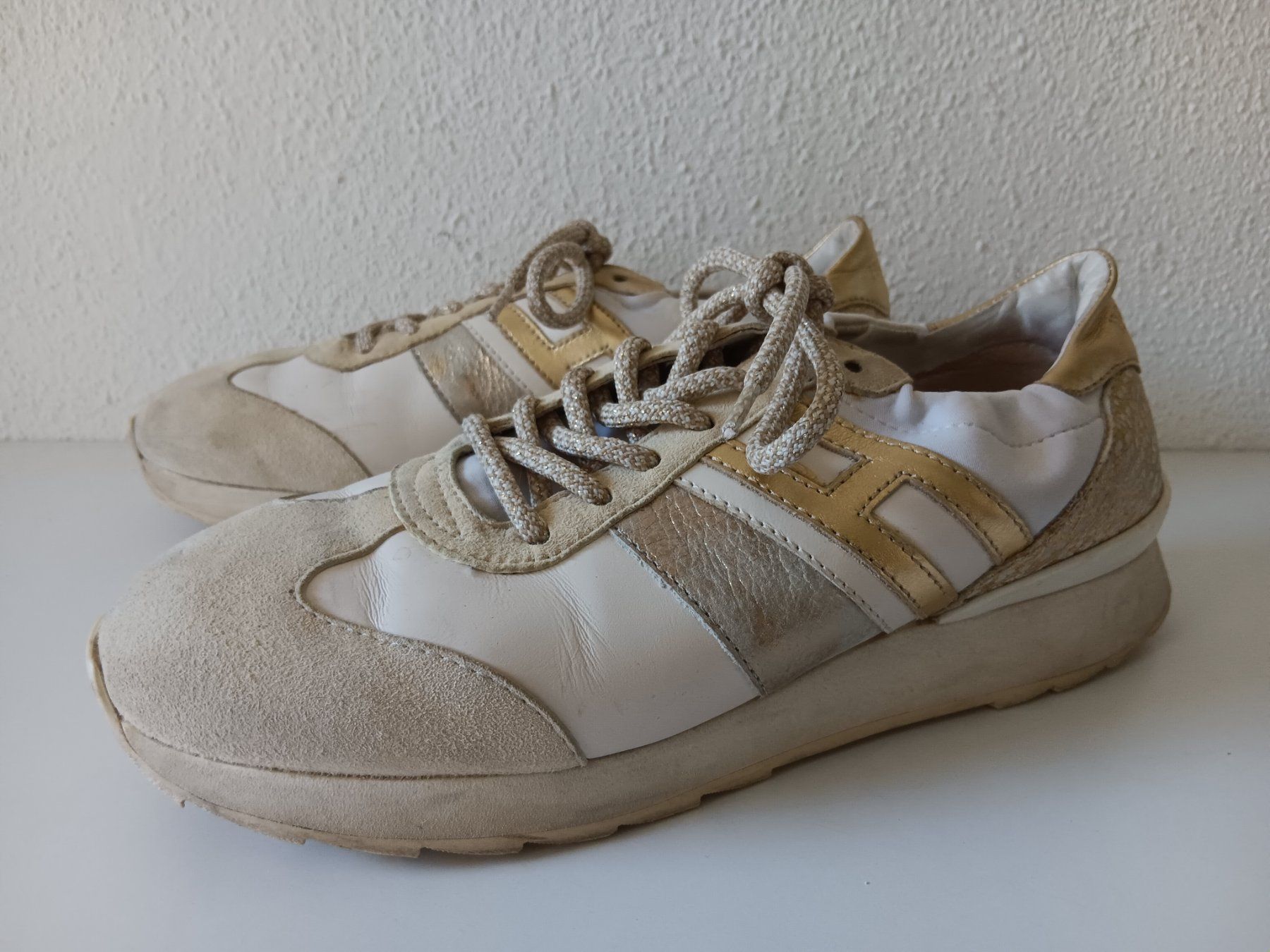 Hogan Scarpe da donna: HOGAN Sneakers pointure / Nummer 38 – Usato da Cossonay-ville venduto da Super-Price-Quality 2