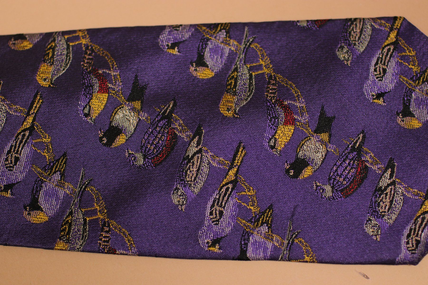 Fabric Frontline Cravates: vintage FABRIC Silk Tie – D'occasion à Hombrechtikon par BAZ-Vintage 1