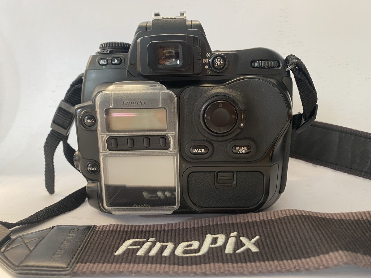 Fujifilm Fotocamera: FinePix S3Pro Nikon mount – Usato da Leysin venduto da Andrew1854 2