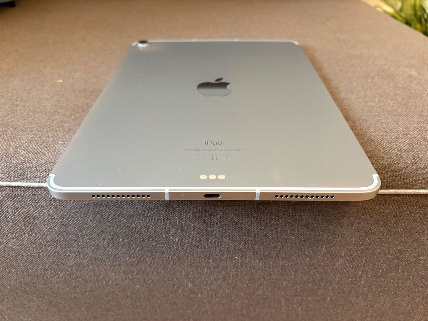 Apple Tablet PC: iPad Air 4 64GB Sky Blue Cellular + Magic Keyboard – Usato da Zürich venduto da cipi88 6