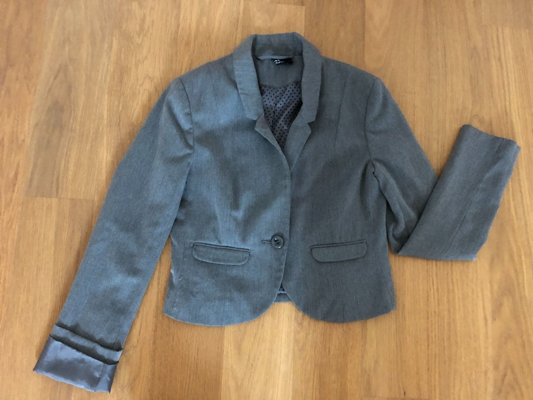 Giacche: 2x mega coole Kurzblazer in grau/schwarz – Usato da Grindel venduto da mstalz 2