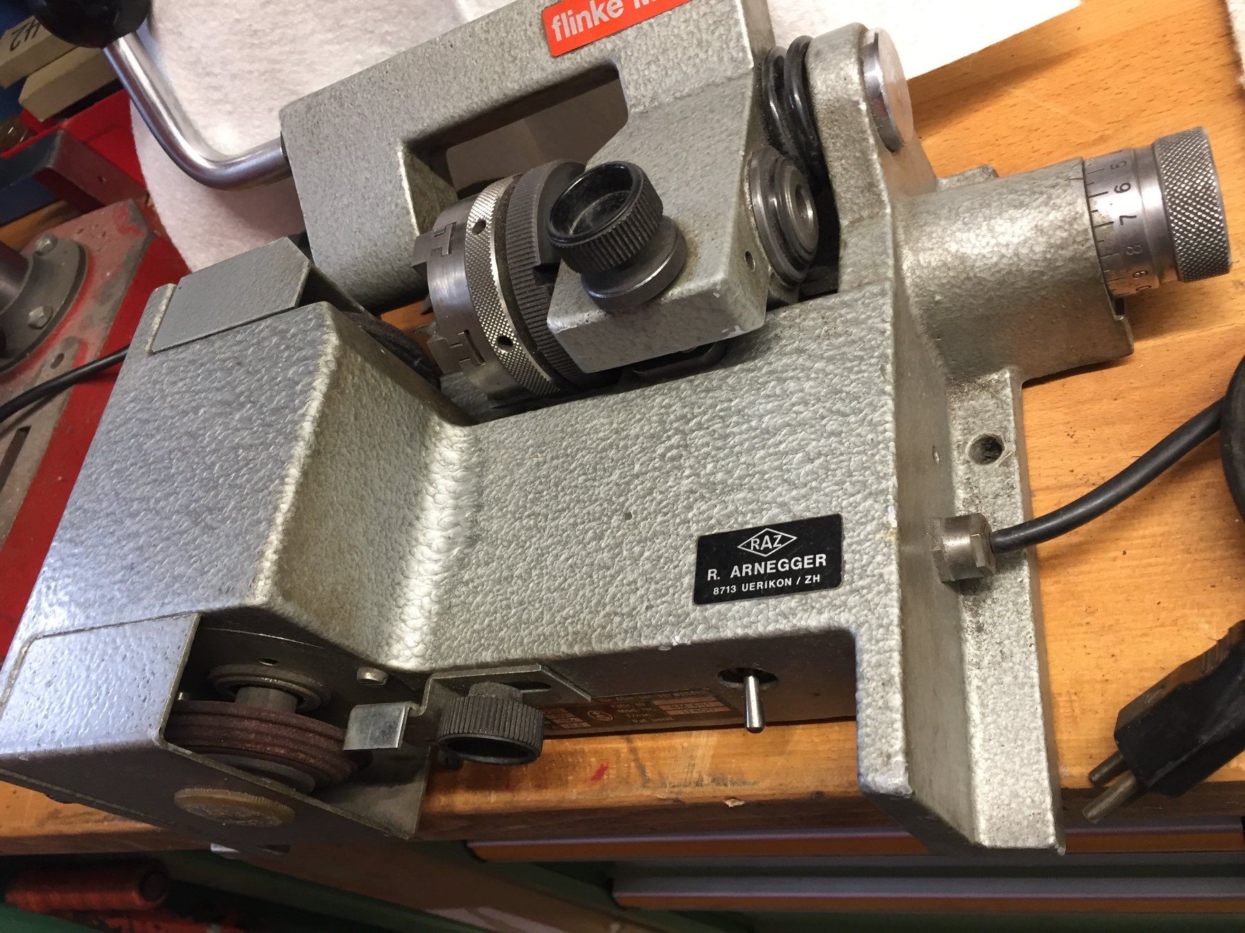 Schleifen & Polieren: Bohrerschleifmaschine – Gebraucht aus Frenkendorf von BasLie 2