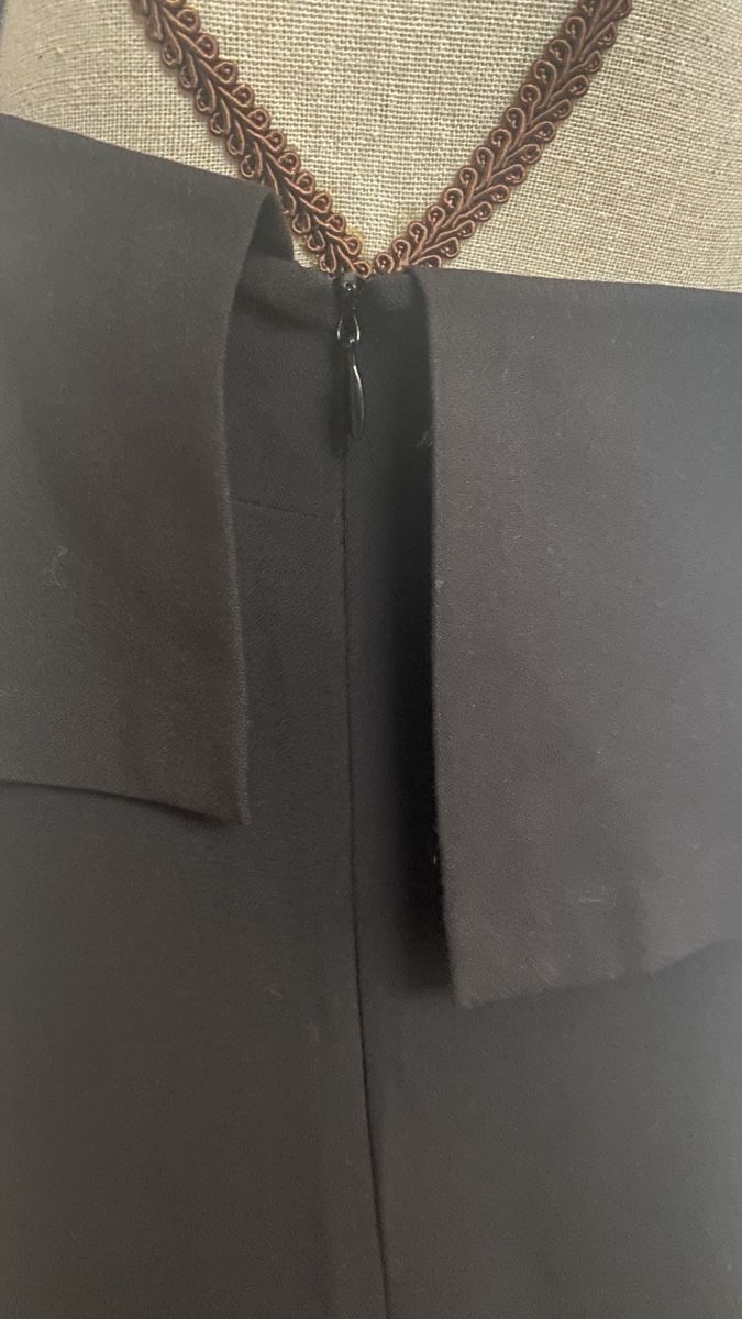 Kleider: Robe noire élégante, taille 34, parfaite pour les soirées – Neu und originalverpackt aus Romont FR von jeanne110 2