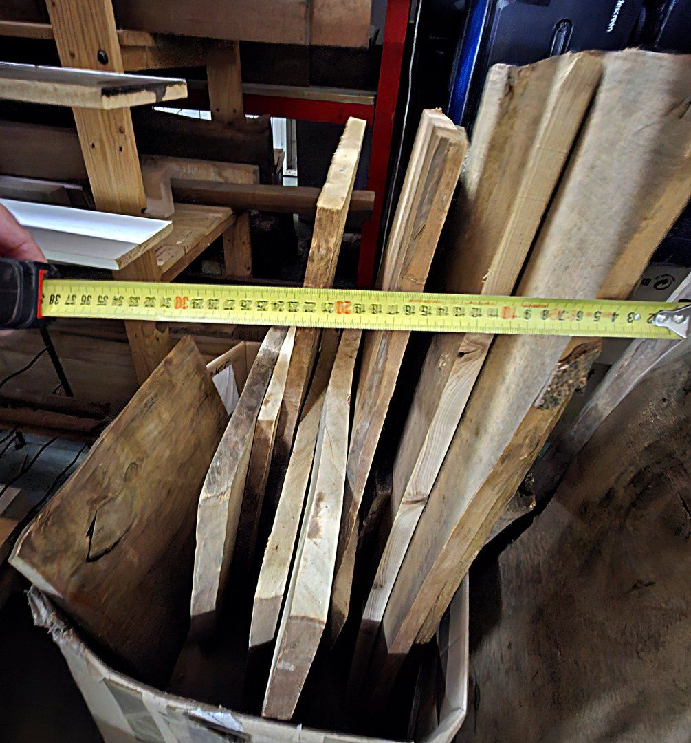 Articles en bois: holzbretter - Rohholz – D'occasion à Zürich par AuctionAlan 1