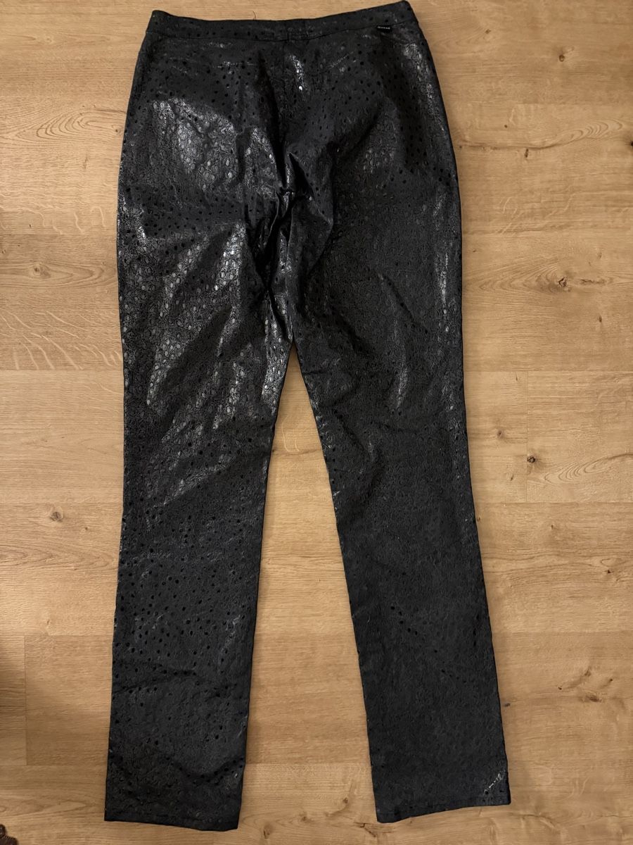 Guess Pantaloni: Hose Guess – Usato da Jona venduto da HappyHappyHappyHappy 2