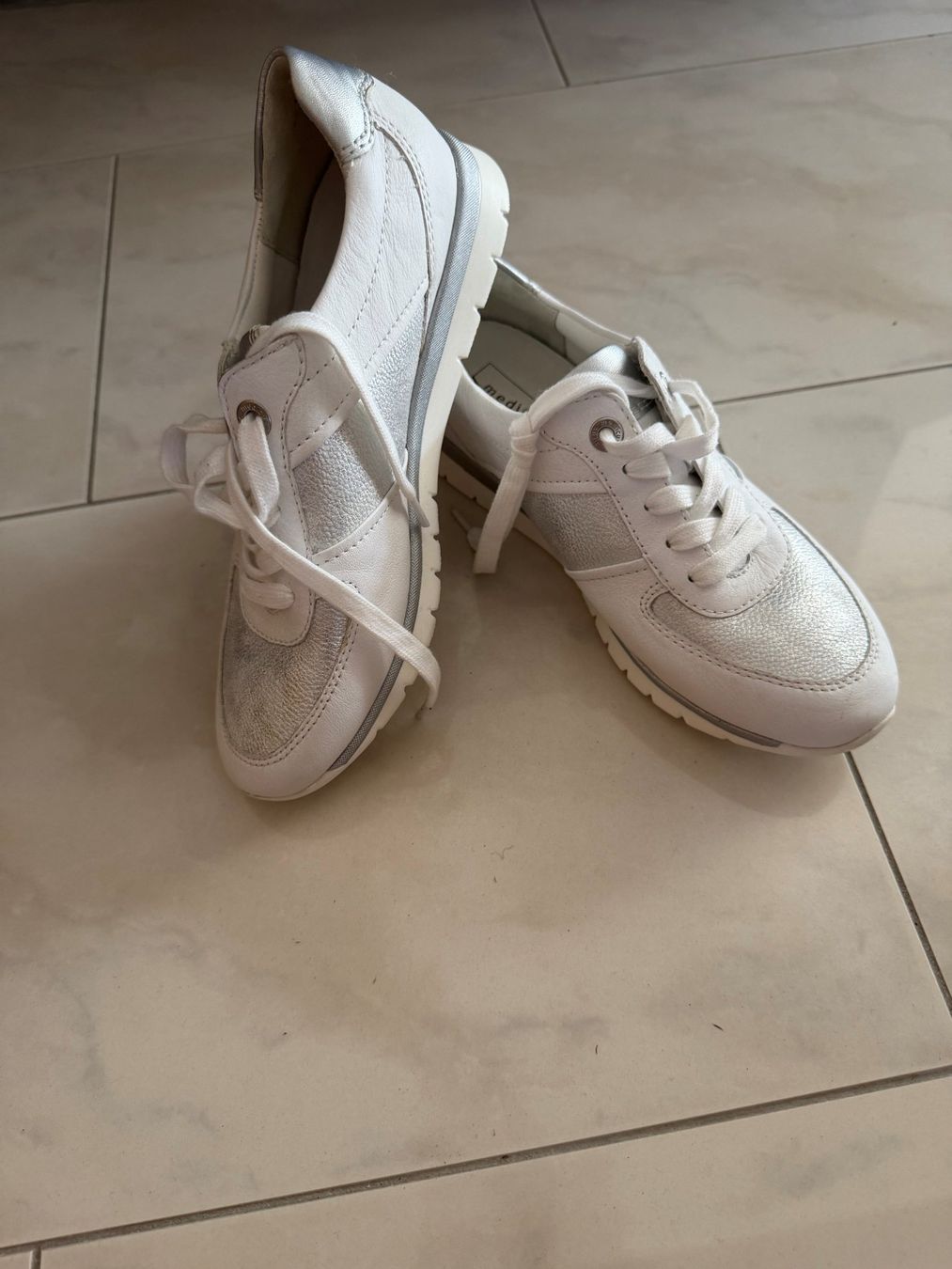 Damenschuhe: Schuhe weiss Medicus – Gebraucht aus Muri AG von sabri_25 1