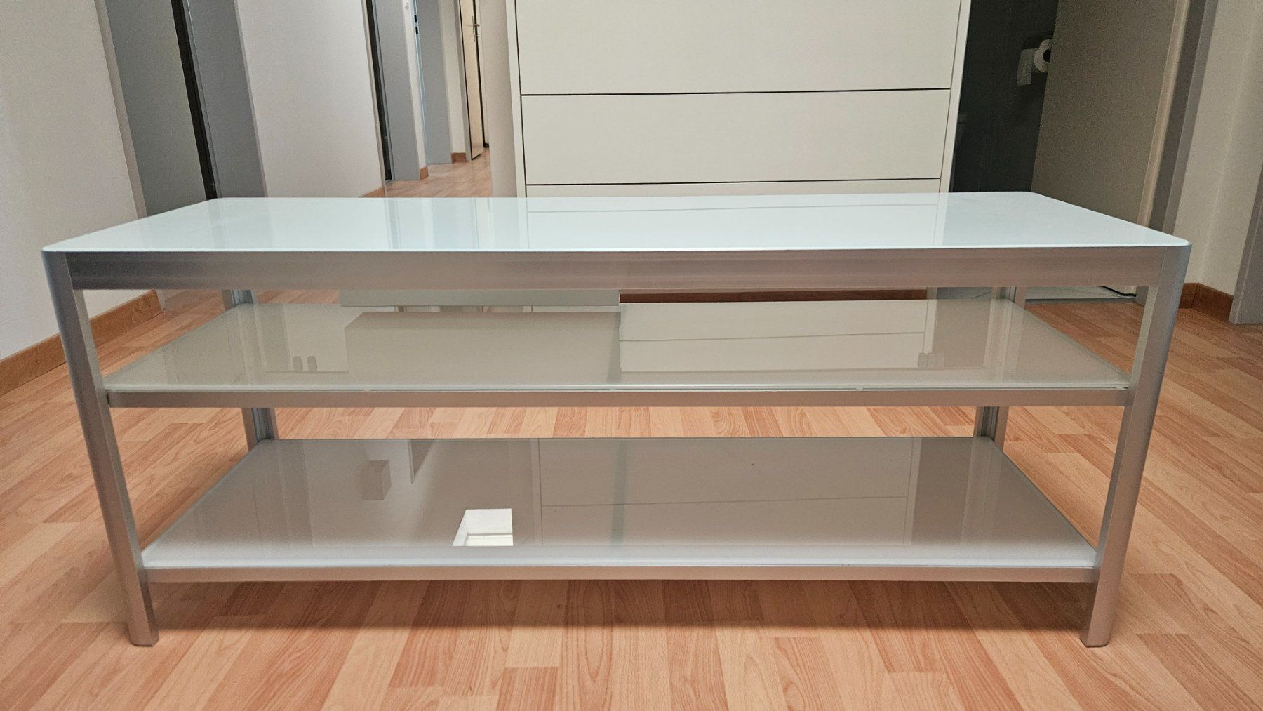 Meubles TV: TV-Möbel Glas/Metall – D'occasion à Zug par anzel999 1