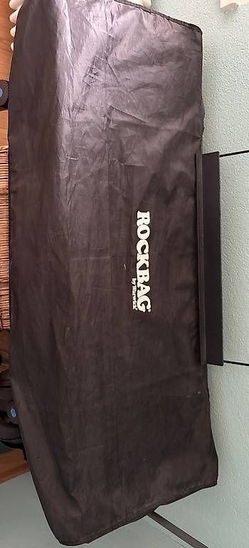 Korg Strumenti musicali: Korg PA 300 Keyboard – Usato da Oberaach venduto da sinsemilla13 4
