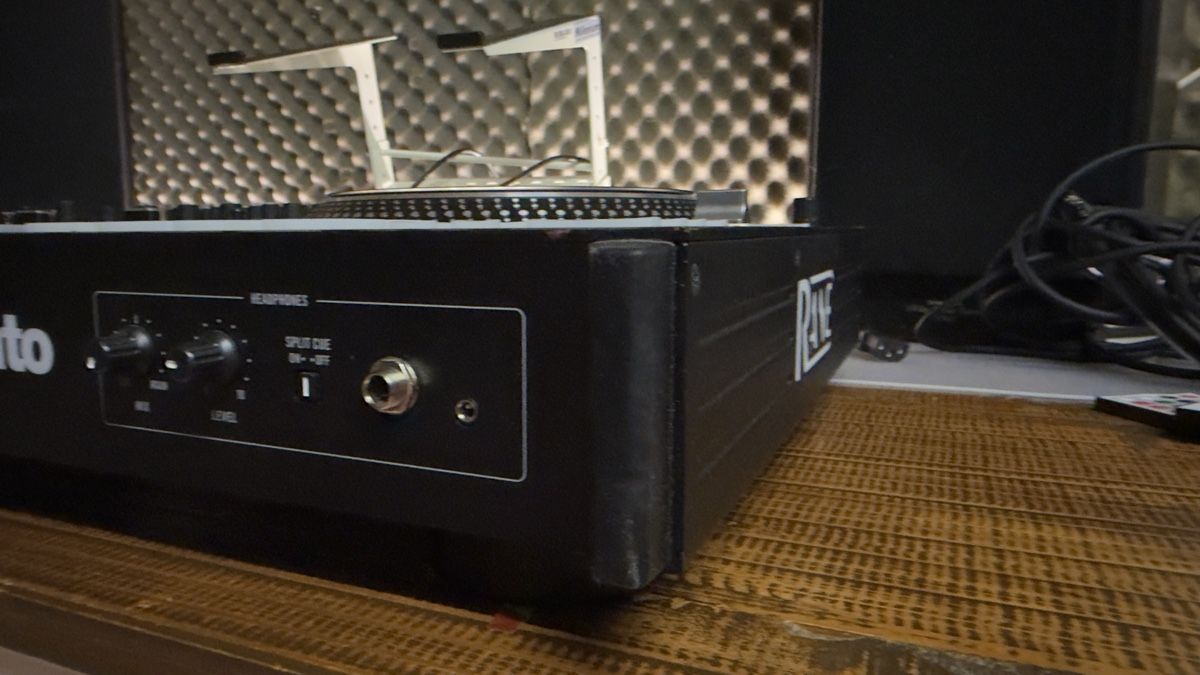 Rane Console di mixaggio: RANE Performer Mischpult Serato integriert – Nuovo (secondo la descrizione) da Sarmenstorf venduto da lyo_9hqh 5