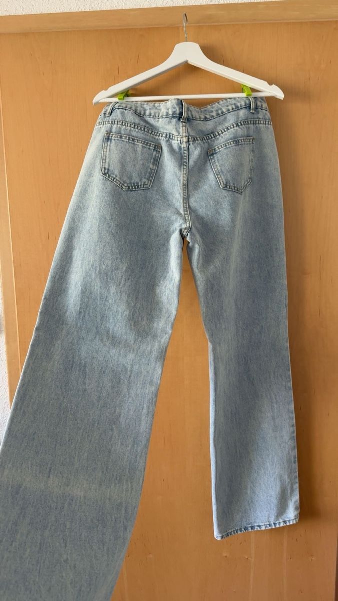 Jeans: Jeans Damen – Usato da Wilen (Sarnen) venduto da aninaschwab 1