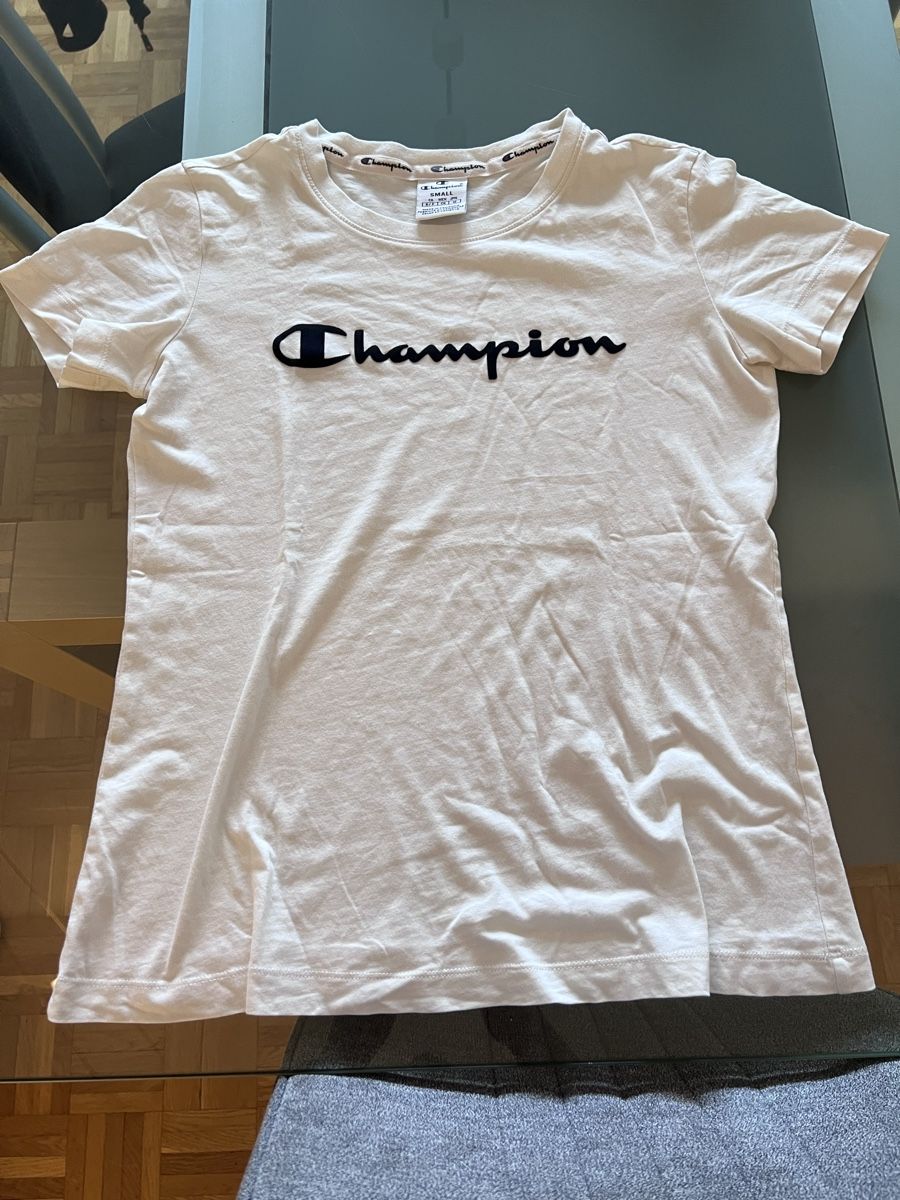 Champion T-shirt: Champion T-Shirth Größe: S – Usato da Volketswil venduto da Latinozh5